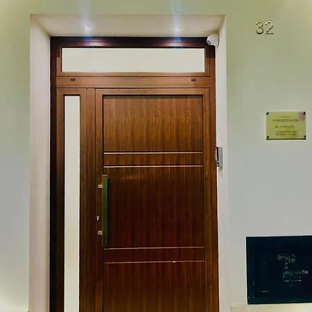 La Maison De 別荘 *